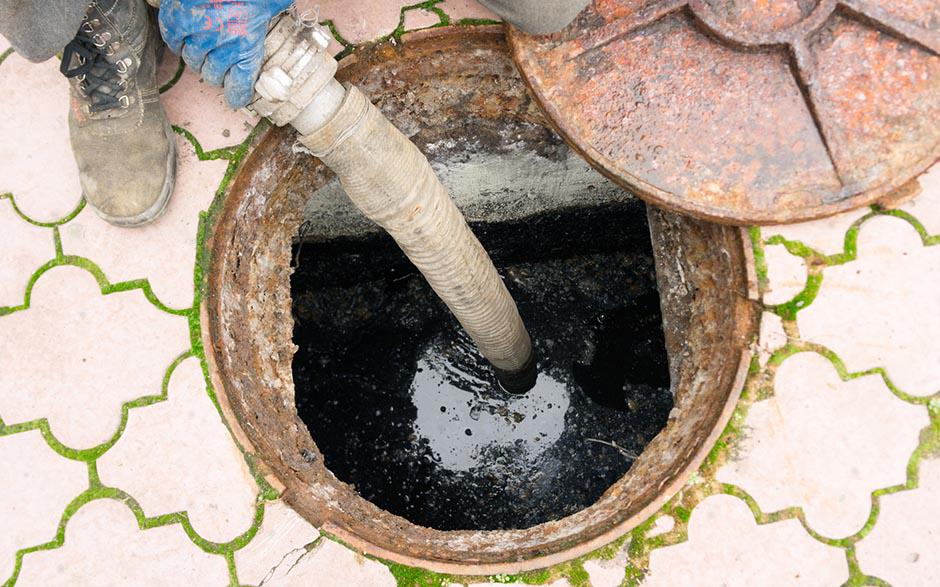 tarif plombier débouchage canalisation Ivors